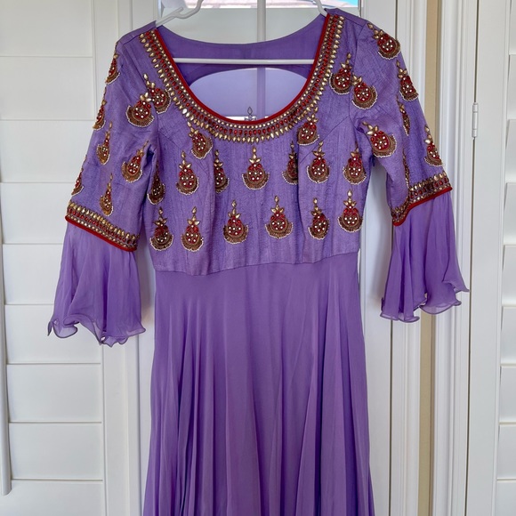 Pure georgette & rawsilk Indian designer LONG GOWN with Kundan work & long ghera - Picture 11 of 12